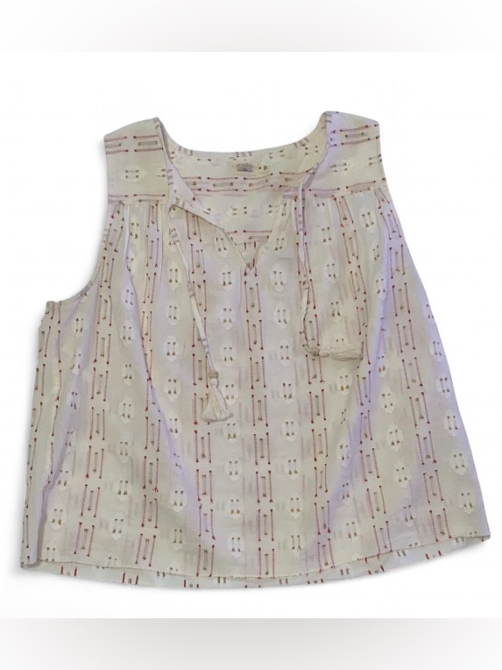 Faherty Skylar Top in Sunburst Dobby. Cream Colored Sleeveless Cotton Blouse